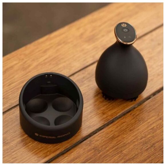 Imperial Riding - Grooming and relaxation brush