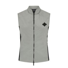 Trolle Projects - Graphene body warmer